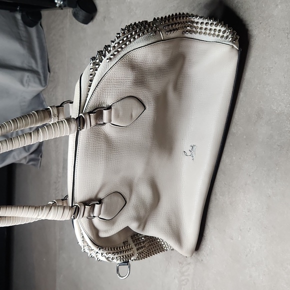 Rare Large Beige Christian Louboutin Bowler Bag with Studs and Red Interior - Picture 5 of 9